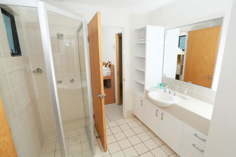 Beach Club Resort Mooloolaba - Accommodation BNB 25