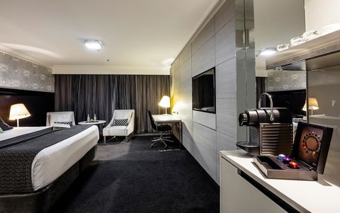 Pullman Brisbane King George Square - Accommodation BNB 6