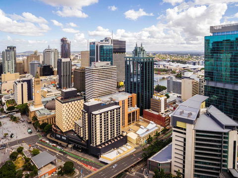 Pullman Brisbane King George Square - Accommodation BNB 0