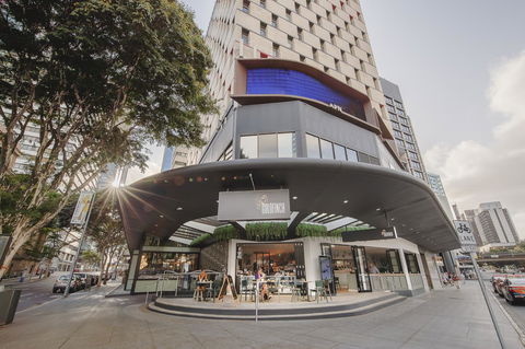 Pullman Brisbane King George Square - Accommodation BNB 7