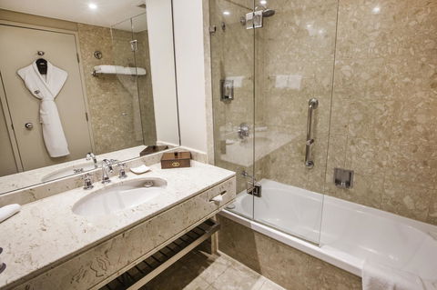 Sofitel Brisbane Central - Accommodation BNB 11