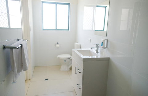 Bilinga Beach Motel - Accommodation BNB 32