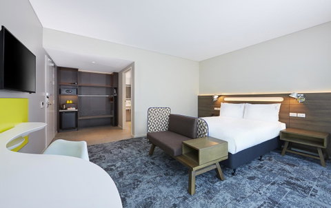 Holiday Inn Express Brisbane Central, An IHG Hotel - Accommodation BNB 41