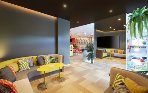 Holiday Inn Express Brisbane Central, An IHG Hotel - Accommodation BNB 11