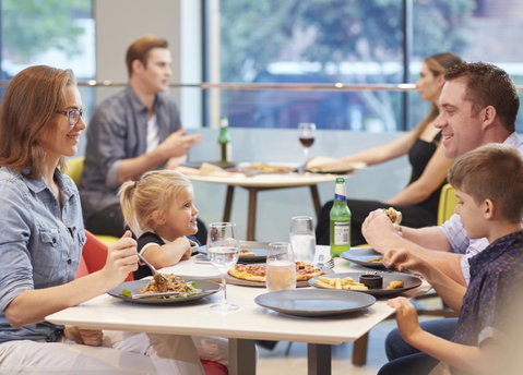 Holiday Inn Express Brisbane Central, An IHG Hotel - Accommodation BNB 10