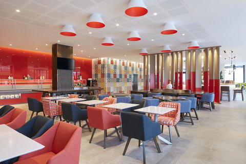 Holiday Inn Express Brisbane Central, An IHG Hotel - Accommodation BNB 24