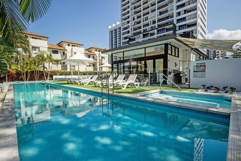 Ultra Broadbeach - Accommodation BNB 4