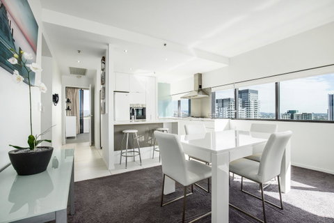 Ultra Broadbeach - Accommodation BNB 30