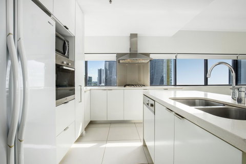 Ultra Broadbeach - Accommodation BNB 31
