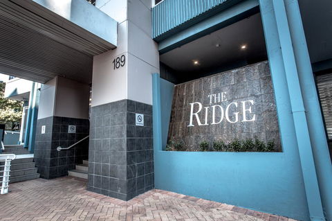 Ridge Apartment Hotel - Accommodation BNB 29