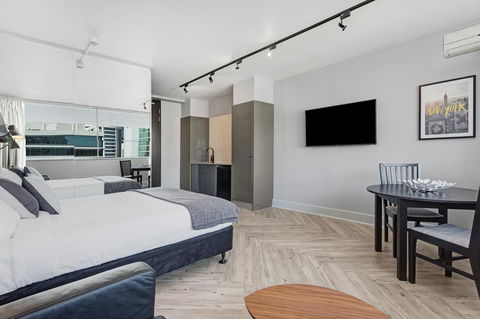 Ridge Apartment Hotel - Accommodation BNB 32