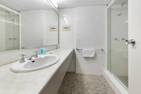 Ridge Apartment Hotel - Accommodation BNB 8