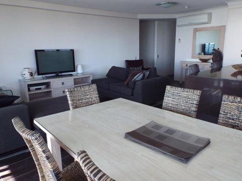 Northwind Beachfront Apartments - Accommodation BNB 13