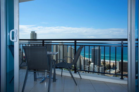 Chevron Renaissance - Private Apartments - Accommodation BNB 19