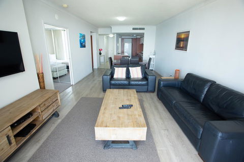 Chevron Renaissance - Private Apartments - Accommodation BNB 5