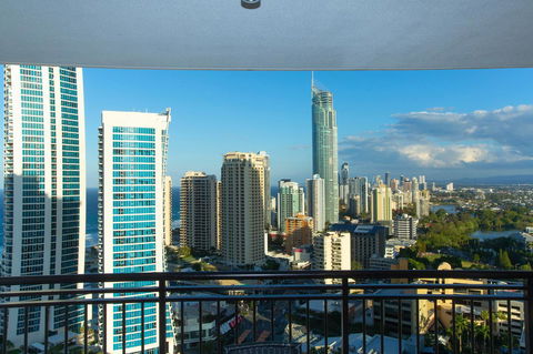 Chevron Renaissance - Private Apartments - Accommodation BNB 27