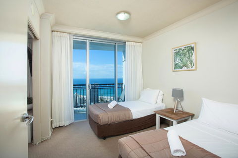 Chevron Renaissance - Private Apartments - Accommodation BNB 16