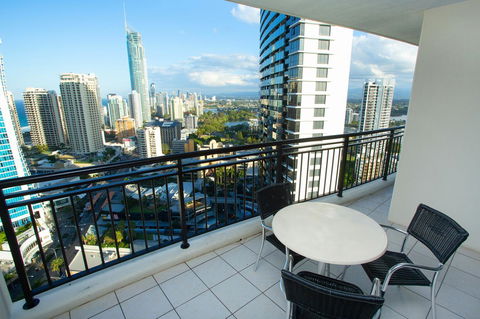 Chevron Renaissance - Private Apartments - Accommodation BNB 31