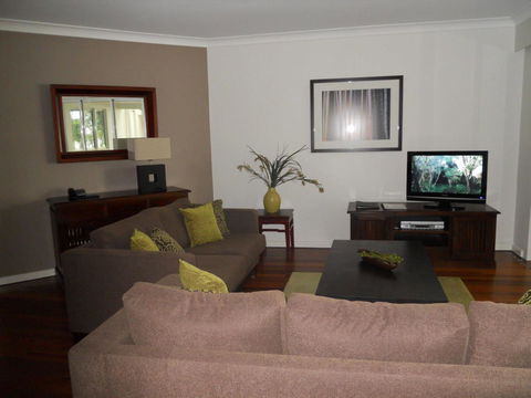 BeachView Apartments At Villa Paradiso - Accommodation BNB 9