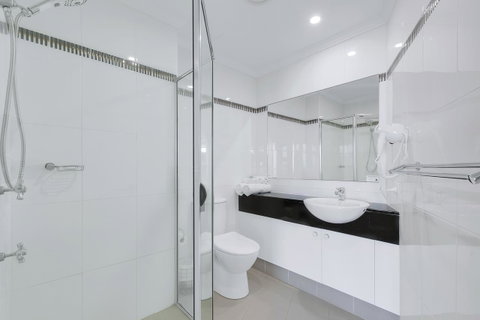 Pacific Views Resort - Accommodation BNB 8