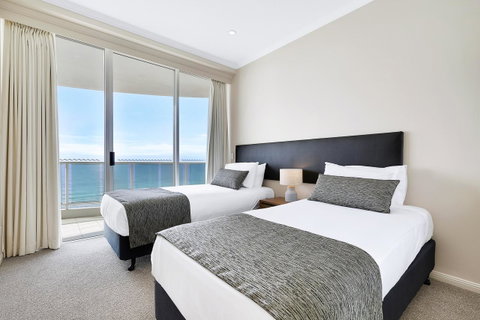 Pacific Views Resort - Accommodation BNB 3