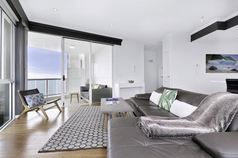 Pacific Views Resort - Accommodation BNB 6