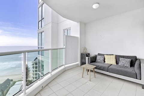 Pacific Views Resort - Accommodation BNB 9