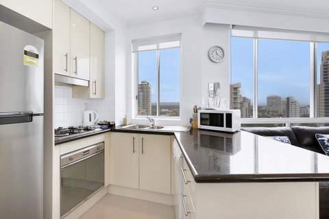 Pacific Views Resort - Accommodation BNB 21