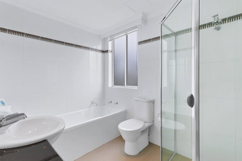 Pacific Views Resort - Accommodation BNB 22