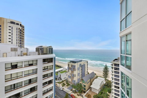 Pacific Views Resort - Accommodation BNB 25
