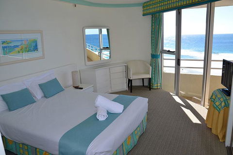 Zenith Ocean Front Apartments - Accommodation BNB 21