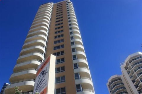 Zenith Ocean Front Apartments - Accommodation BNB 0