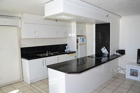 Zenith Ocean Front Apartments - Accommodation BNB 27