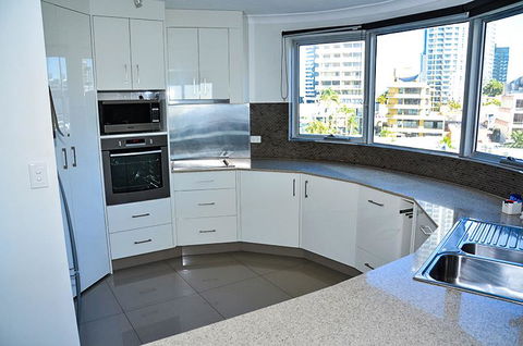 Zenith Ocean Front Apartments - Accommodation BNB 30