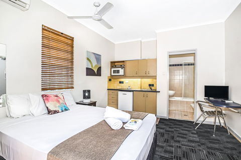 City Palms Brisbane - Accommodation BNB 3
