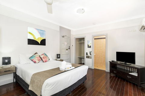 City Palms Brisbane - Accommodation BNB 9