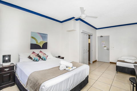 City Palms Brisbane - Accommodation BNB 8