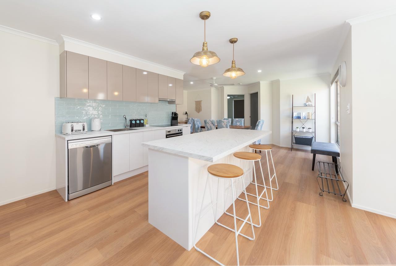 Helensvale QLD Accommodation BNB