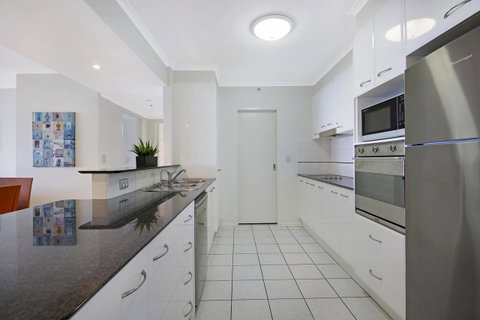 Oscar On Main Beach Resort - Accommodation BNB 16