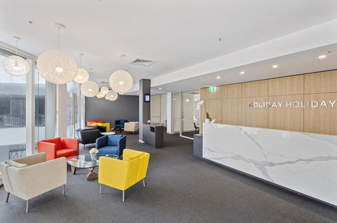 Holiday Holiday Circle On Cavill Apartments - Accommodation BNB 29