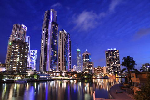 Holiday Holiday Circle On Cavill Apartments - Accommodation BNB 36