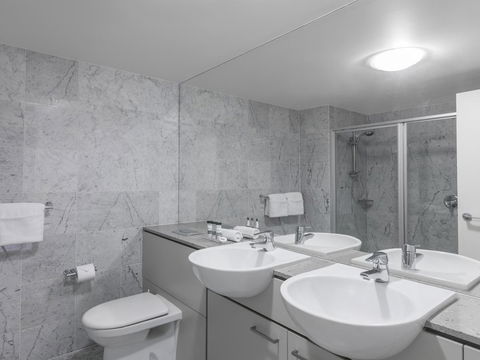 Oaks Brisbane Casino Tower Suites - Accommodation BNB 5