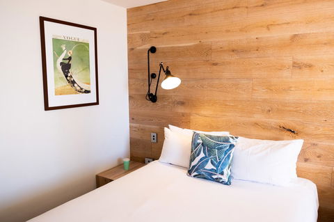 The Island Gold Coast - Accommodation BNB 25