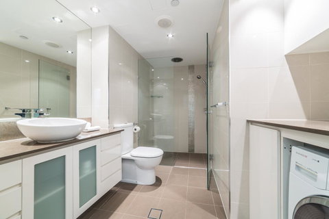The Meriton Apartments On Main Beach - Accommodation BNB 18