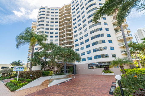 The Meriton Apartments On Main Beach - Accommodation BNB 38