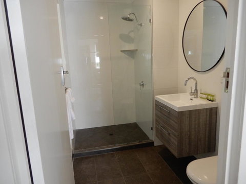 Malanda Manor Guesthouse - Accommodation BNB 5