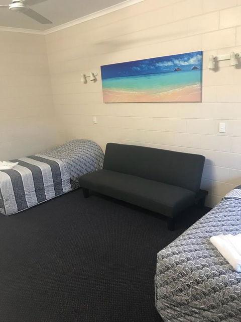 YAL Cairns - A Motel That Makes A Difference - Accommodation BNB 25