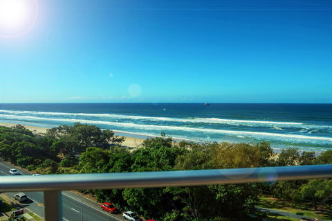 Equinox Resort - Accommodation BNB 3