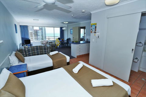 Equinox Resort - Accommodation BNB 34