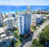 Rainbow Commodore Apartments - Accommodation BNB
